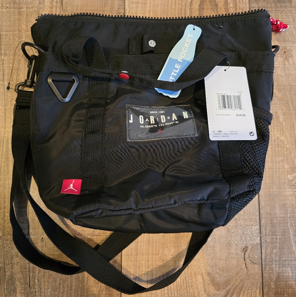 Jordan nylon bag